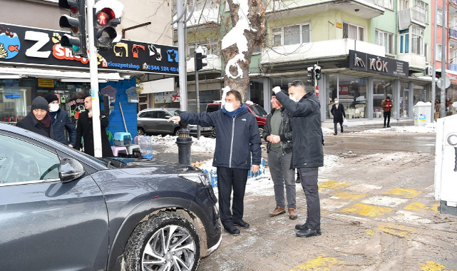 Gürkan: Yolların ve ana arterlerin açılması noktasında problemimiz yok!