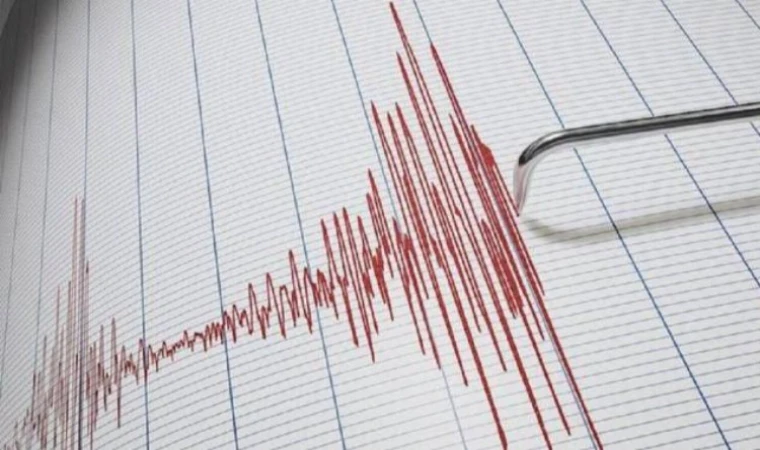 Van’da deprem oldu! Korkutan depremin şiddeti kaç olarak ölçüldü?