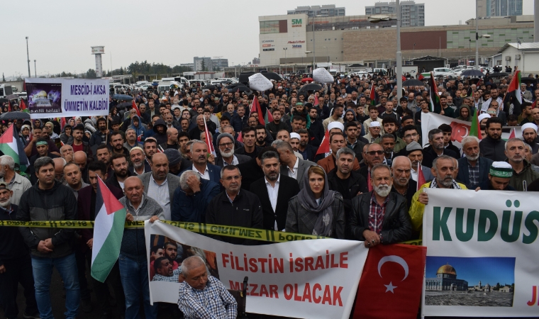 Malatya'da "Filistin için yola çık" sloganıyla destek konvoyu düzenlendi