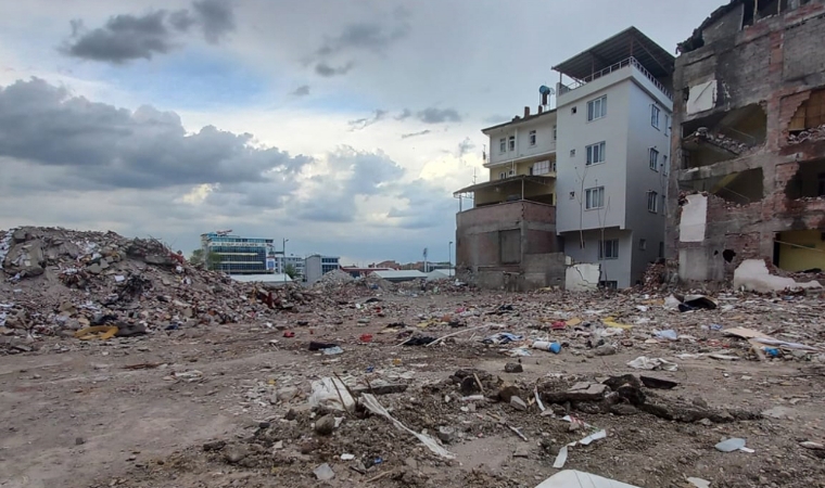 Malatya'da, ağır hasarlı binaların yüzde kaçı yıkıldı?