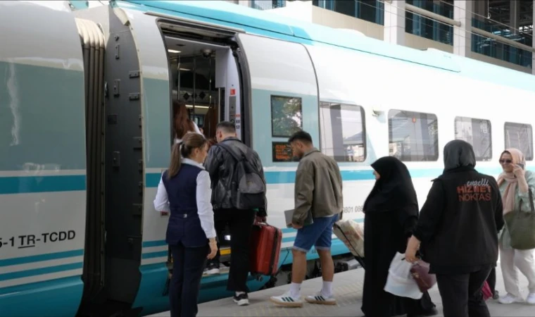 Bayramda YHT’lere Ek Sefer: Doğu'da Ulaşım Kolaylaşacak