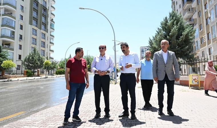 Malatya'da, Bayram Sonrasında Kurban Satış ve Kesim Yerleri Temizleniyor