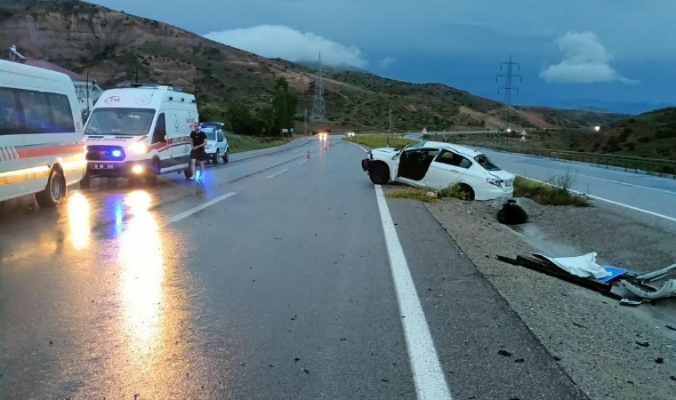 Sivas- Malatya Karayolunda Feci Kaza: 5 yaralı