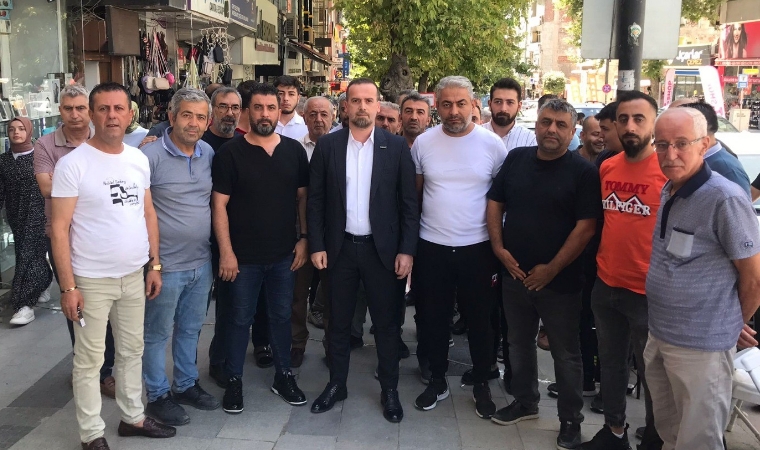 Kışla Caddesi'nde Dükkanların Önüne Konteyner Verilmesini Talep Ettiler