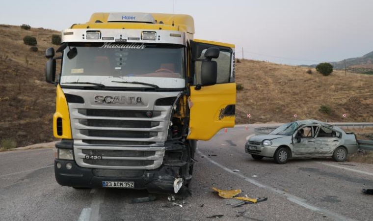 Elazığ-Malatya Karayolu Kana Bulandı!