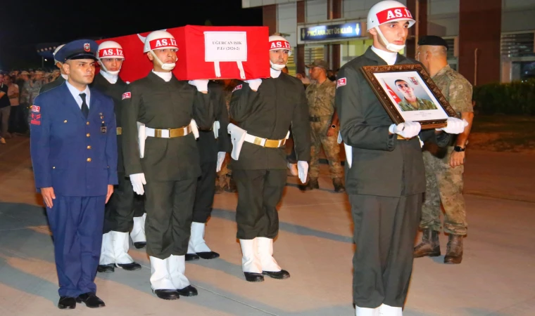 Malatya Havalimanı’nda Duygusal Tören: Şehit Uğurcan Işık’a Veda