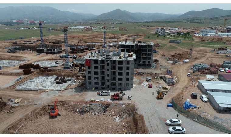 Malatya'nın Yerel Firmaları Dışlanıyor: İnşaat Sektöründen TOKİ'ye Tepki...