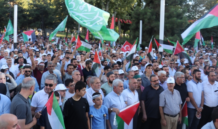 Malatyalılar, Haniye ve Gazze'ye Yönelik Saldırıları Protesto Etti