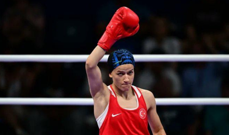 Paris Olimpiyatları: Malatyalı Boksör Hatice Akbaş Finalde!