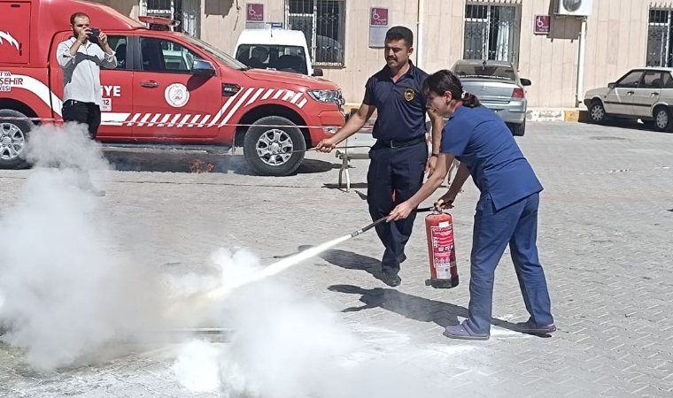 Darende Hulusi Efendi Devlet Hastanesi’nde Yangın Söndürme Tatbikatı Gerçekleştirildi