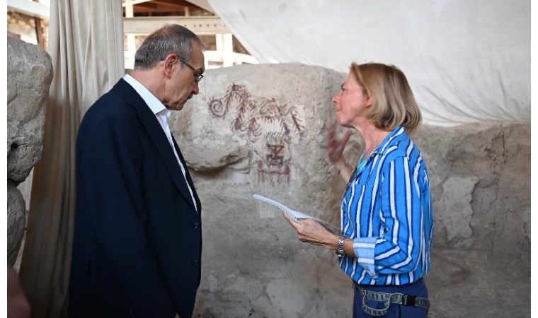 Vali Yavuz, Kadim Kültür Mirasımız Arslantepe Höyüğü'nde Çalışmaları Yerinde İnceledi