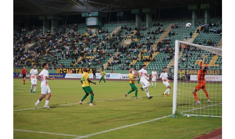 Deplasmanda Üç Gol: Yeni Malatyaspor Şanlıurfa'dan Puan Çıkartamadı