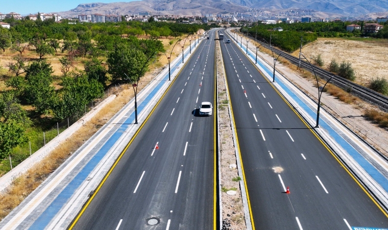 Yaya Geçitleri ve Modern Kavşaklarla Yeni Malatya Yolları Şekilleniyor!