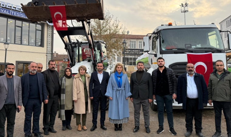 Akçadağ'a Destek: Çevre Bakanlığı'ndan Kepçe ve Arazöz Hibesi!