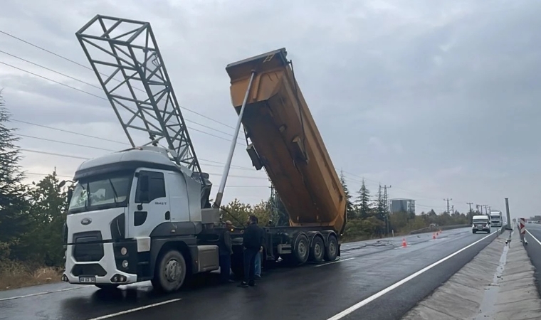 Malatya’da Kamyon Trafiği Rekor Kırıyor! Vali Yavuz’dan Firmalara Kritik Uyarı!