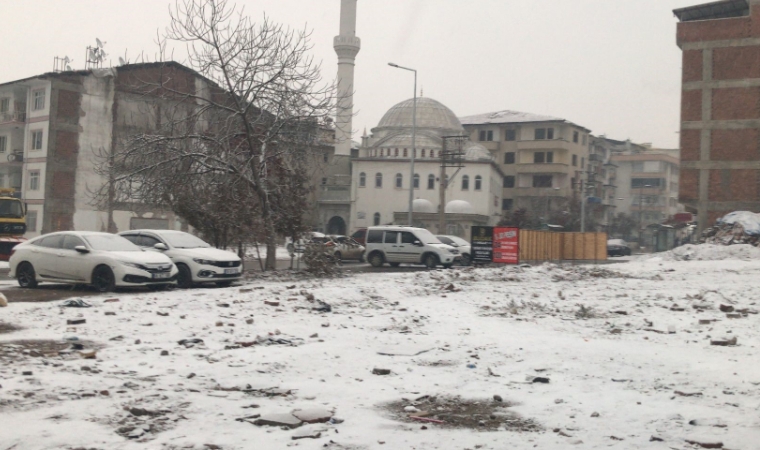 Malatya’da Kar Yağışı Etkisini Sürdürüyor! Şehir Beyaza Büründü