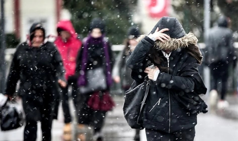 Malatya’da Pazar Günü Yağışlı Hava: Karla Karışık Yağmur ve Bulutlar Şehri Saracak!