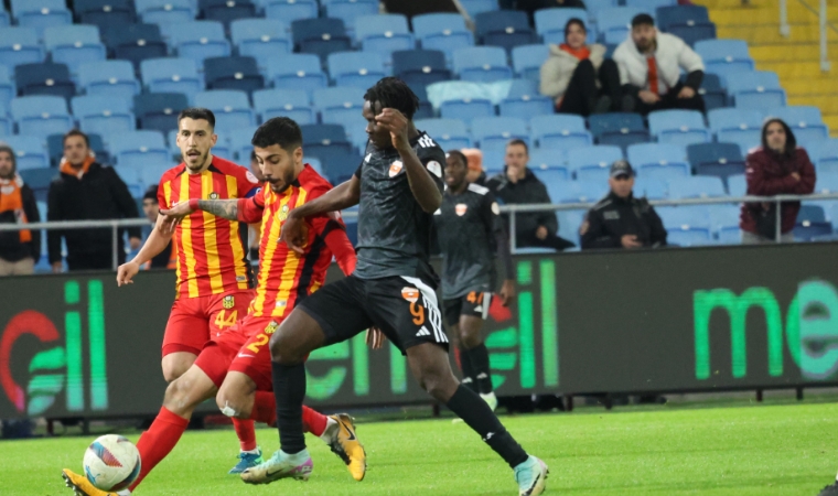 Yeni Malatyaspor, Adanaspor'a Karşı 3-1'lik Mağlubiyetle Düşüş Yaşadı