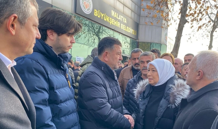 Öznur Çalık’ın Bakışı, Malatya’nın Gündemi Oldu!