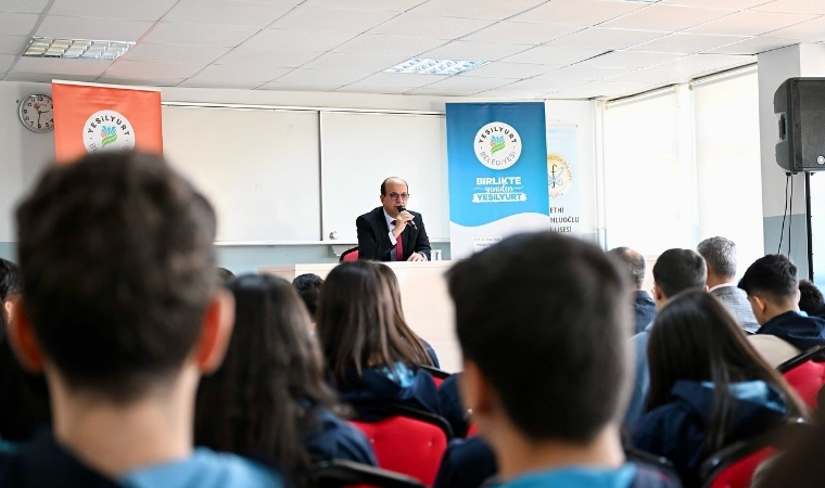 Başkan Geçit, "Aklıma Takıldı" Projesi Kapsamında Öğrencilerle Buluştu!