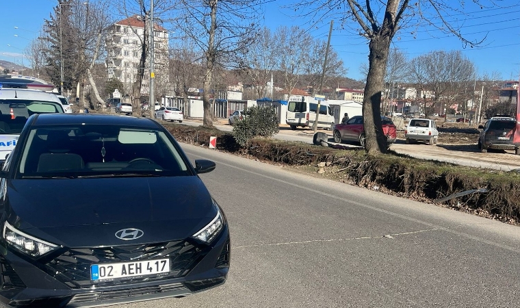 Malatya-Gölbaşı Yolu Üzerinde Korkunç Kaza: Otomobil Yayaya Çarptı!