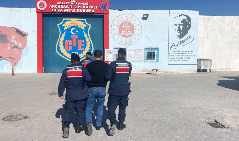 Malatya’da 6 Yıl 3 Ay Hapis Cezası Olan FETÖ Zanlısı, Jandarma Ekiplerinin Başarılı Operasyonuyla Yakalandı!