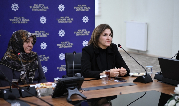 Malatya’da Depremzedelere Umut Veren Söyleşi: Kadınların Gücüyle Yarınlara!