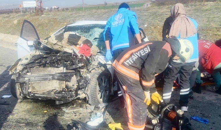 Malatya-Elazığ Yolunda Feci Kaza: Aynı Aileden 3 Kişi Hayatını Kaybetti!