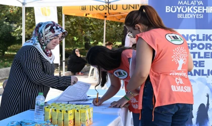 Malatya Büyükşehir Belediyesi'nin Tanıtım Standı Öğrencilerin Gözdesi