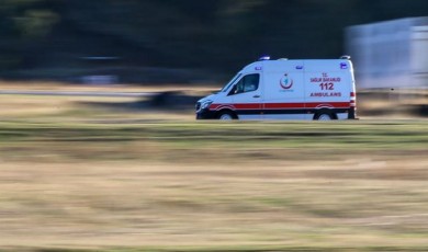 Sağlık Bakanlığı Trafikte Yeni Bir Dönem Başlatıyor: Fermuar Sistemi ile Ambulanslara Yol Ver!