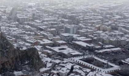 Türkiye’yi Vuran Kar Fırtınası: 25 İlde Eğitime Zorunlu Ara Verildi!